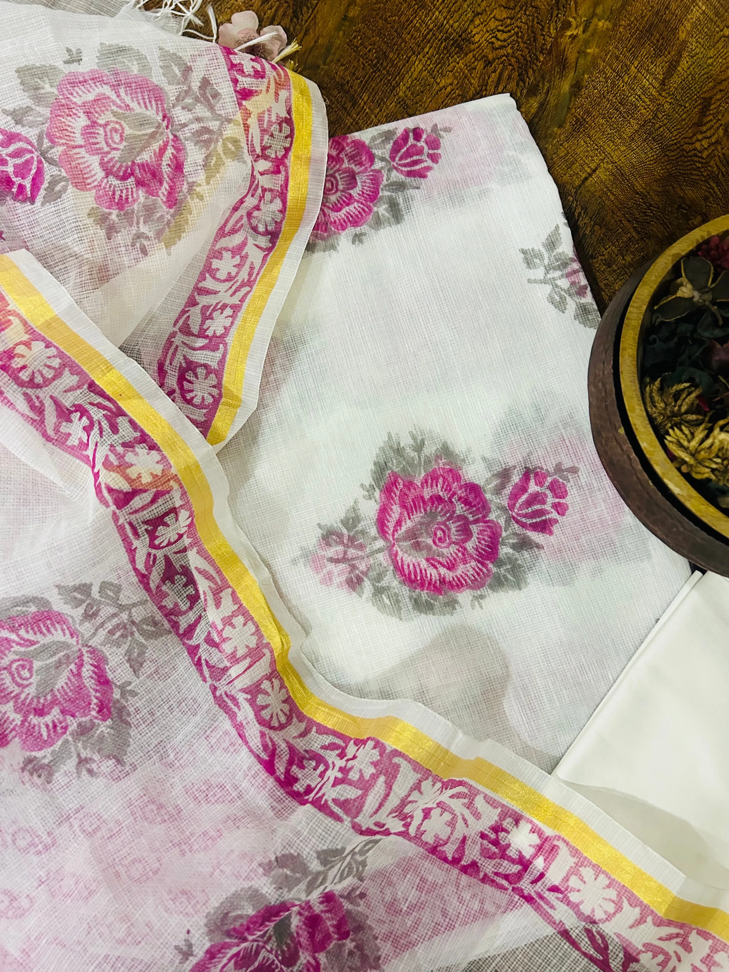 White and pink Kota Doriya Suit